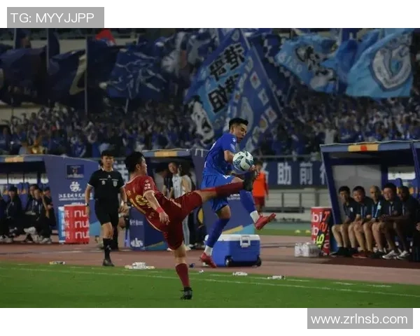 南京篮球队在世界锦标赛中的拼搏历程与辉煌成就全景回顾