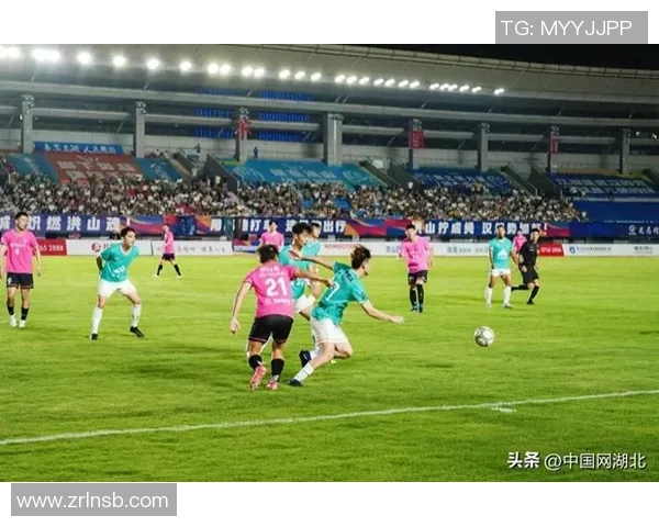 武汉足球队的耐力之谜揭晓：揭秘他们背后的训练与坚持